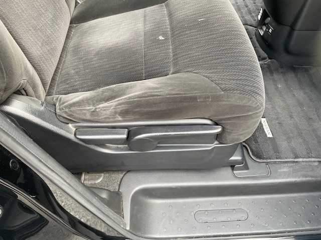 日産 セレナ 20S 神奈川県 2008(平20)年 12.8万km スーパーブラック ワンオーナー/純正HDDナビ/・ラジオ/CD/DVD/BT/AUX/バックカメラ/片側パワースライドドア/ETC/純正16インチAW/ウォークスルー/オートライト/純正ハロゲンヘッドライト/インテリジェントキー×2/ドアバイザー/純正フロアマット/取扱説明書/新車時保証書