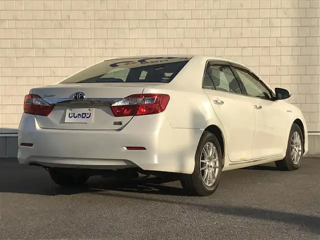 トヨタ カムリ ハイブリット 栃木県 2012(平24)年 7.8万km ホワイトパールクリスタルシャイン (株)IDOMが運営する【じしゃロン小山店】の自社ローン対象車両になります。こちらは現金ご利用時の価格です。/自社ローンご希望の方は別途その旨お申付け下さい。//純正ワンセグナビ/（CD/DVD/AM/FMラジオ）/スマートキー/プッシュスタート/ＥＴＣ/ステアリングリモコン/電動格納ドアミラー/パワーウインドウ/オートライト/防眩ミラー/シートカバー