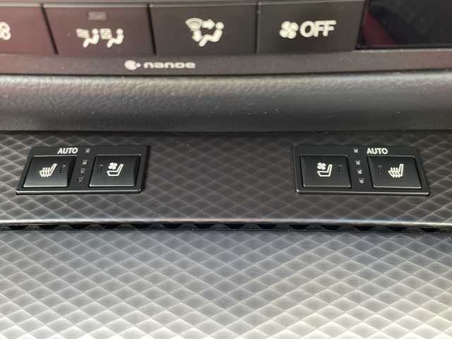 レクサス ＧＳ 250 Fスポーツ 山口県 2015(平27)年 5.8万km ブラック 純正ナビ/CD/DVD/SD/BT/FM/AM/フルセグTV/バックカメラ/クルーズコントロール/ETC2.0/シートヒーター/シートベンチレーション/パワーシート/レーンキープアシスト/オートライト/オートマチックハイビーム/オートホールド/プッシュスタート/電動格納ミラー/純正フロアマット