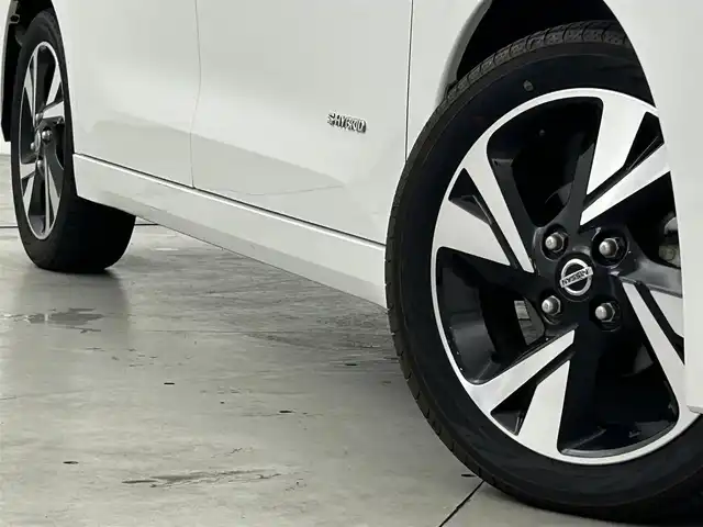 日産 ルークス HWS Gターボ プロパイロットED 福岡県 2020(令2)年 5万km ホワイトパール 純正９型ナビ（ＢＴ，フルセグＴＶ）　/全方位カメラ　/ＥＴＣ　/ナビ連動前方ドライブレコーダー　/ＡＣＣ　/プロパイロット　/コーナーセンサー　/エマージェンシーブレーキ　/レーンキープ　/両側電動スライドドア　/ＬＥＤ