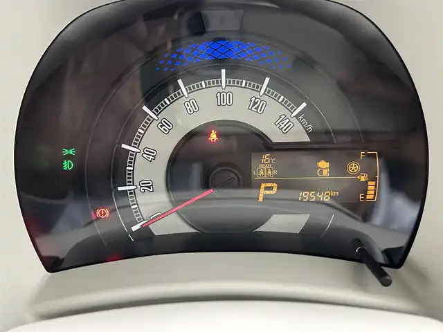 スズキ ワゴンＲ スマイル HYBRID X 熊本県 2021(令3)年 2万km フェニックスレッドパール/ブルーイッシュブラックパール 純正９インチナビ（CD・DVD・フルセグ・BT・ApplCarPlay・AndroidAuto・USB）/全周囲カメラ/ビルトインETC/両側パワースライドドア/スズキセーフティサポート/・デュアルセンサーブレーキサポート/・発進お知らせ機能/・標識認識機能/・車線維持機能/・車線逸脱抑制機能/・ふらつき警報機能/・前後誤発進抑制機能/・ハイビームアシスト/・低速時ブレーキサポート/横滑り防止/アイドリングストップ/運転席シートヒーター/純正フロアマット/オートライト/LEDヘッドライト/電動格納ミラー/スマートキー/プッシュスタート/スペアキー1本/保証書/取扱説明書