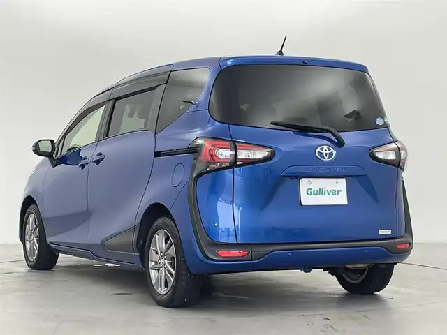 トヨタ シエンタ G クエロ 群馬県 2019(平31)年 5.9万km コバルトブルーメタリック スーパーUVカット/シートヒーターパッケージ/・スーパーUVカット＋IRカット機能付グリーンガラス(フロントドア)/・シートヒーター(運転席/助手席)/・ステアリングヒーター/185/60R15タイヤ/15インチアルミホイール(センターオーナメント付)/=====/純正7インチナビ【型番NSCN-W68】/・FM/AM/CD/SD/Bluetooth/地デジTV/トヨタセーフティセンス/・プリクラッシュセーフティ/・レーンディパーチャーアラート/・オートマチックハイビーム/先行車発進お知らせ機能/クリアランスソナー/バックカメラ/両側パワースライドドア/ハーフレザーシート/純正ビルトインETC/LEDヘッドランプ/LEDフォグランプ/オートライト/ウインカーミラー