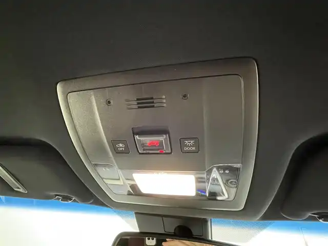 レクサス ＮＸ 300h Fスポーツ 茨城県 2015(平27)年 3.4万km ソニッククォーツ 純正ナビ/フルセグ再生可/ヘッドアップディプレイ/ステアリングヒーター/ブラインドスポットモニター/レザーシート/シートヒーター/エアーシート/純正アルミホイール/純正フロアマット/ビルトインETC