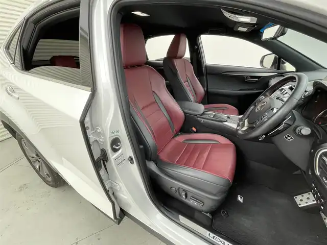 レクサス ＮＸ 300h Fスポーツ 茨城県 2015(平27)年 3.4万km ソニッククォーツ 純正ナビ/フルセグ再生可/ヘッドアップディプレイ/ステアリングヒーター/ブラインドスポットモニター/レザーシート/シートヒーター/エアーシート/純正アルミホイール/純正フロアマット/ビルトインETC