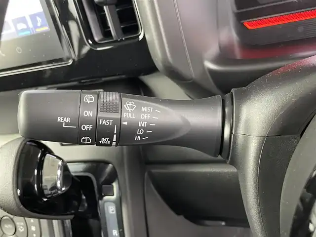スズキ スペーシア ギア HYBRID XZターボ 埼玉県 2024(令6)年 0.1万km未満 クールカーキパールメタリック/ガンメタリック2トーン 届出済未使用車/純正ナビ/(Bluetooth/USB/HDMI/ipod/CD/DVD/AM/FM)/地デジフルセグ/バックカメラ/全方位カメラ/アダプティブクルーズコントロール/車線逸脱警報/標識認識機能/先行車発進お知らせ機能/ヘッドアップディスプレイ/ステアリングヒーター/パドルシフト/前席シートヒーター/両側パワースライドドア/ステアリングリモコン/アイドリングストップ/衝突軽減ブレーキ/電子パーキングシステム/ブレーキホールド/ロールサンシェード/純正14インチアルミホイール