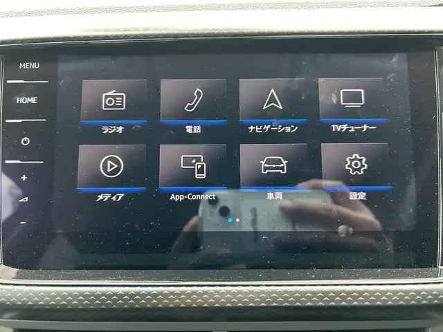 フォルクスワーゲン ＶＷ Ｔ－クロス TSI アクティブ 福岡県 2022(令4)年 1.3万km グレー 禁煙車/純正ディスプレイオーディオ/（Bluetooth、アップルカープレイ）/レーダークルーズコントロール/パドルシフト/スマートキー・/プッシュスタート/クリアランスソナー/パーキングアシスト/純正16インチアルミホイール/純正LEDヘッドライト/純正フロアマット/ルーフレール/ビルトインETC/コーナーセンサー/革巻きハンドル/バックカメラ/ドライブレコーダー/フォグランプ/スマートキー×2/保証書/取扱説明書