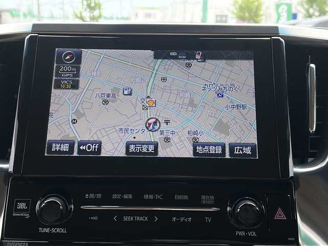 トヨタ アルファードハイブリット X 青森県 2019(平31)年 4.2万km ホワイトパールクリスタルシャイン 4WD/TコネクトSDナビ・フルセグTV/JBLプレミアムサウンド/CD・DVD・Bluetooth・SD/ツインムーンルーフ/OPインテリジェントパーキングアシスト2/OPデジタルインナーミラー/両側パワースライドドア/セーフティセンス/プリクラッシュセーフティ/レーダークルーズコントロール/レーントレーシングアシスト/オートマチックハイビーム/ロードサインアシスト/OPブラインドスポットモニター/前後ドライブレコーダー/AC100V100W/ビルトインETC2.0/LEDヘッドライト/LEDフォグライト/社外17インチアルミ/モデリスタエアロ
