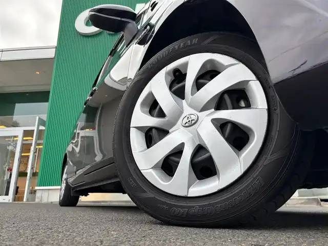 トヨタ シエンタ ハイブリッド G クエロ 宮城県 2018(平30)年 7.4万km クールボルドーガラスフレーク シートヒーター(運転席/助手席)/＝＝＝/セーフティセンスＣ　/・プリクラッシュセーフティ/・レーンディパーチャーアラート/・オートマチックハイビーム/・先行車発進告知機能/コーナーセンサー/純正ナビ　/・フルセグ/CD/DVD/SD録画/Bluetooth/バックカメラ　/ビルドインＥＴＣ　/前後ドライブレコーダー　/ＬＥＤヘッドライト/オートライト　/ハーフレザー　/革巻きステアリング　/ステアリングスイッチ連動/プッシュスタート/スマートキー/社外センターコンソール