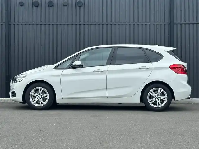 ＢＭＷ ２１８ｄ アクティブツアラー 福島県 2016(平28)年 5.3万km アルピンホワイトⅢ 純正HDDナビ/バックカメラ/リアコーナーセンサー/インテリジェントセーフティ/スピードリミッター/LEDヘッドライト/オートライト/オートワイパー/ETC/スマートキー/リアガラスフィルム施工/車検：令和9年3月23日迄