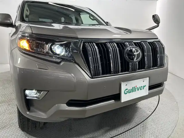 トヨタ ランドクルーザー プラド TX Lパッケージ 大阪府 2023(令5)年 1.5万km アバンギャルドブロンズメタリック サンルーフ 本革シート 純正ナビ(フルセグ/DVD再生/Bluetooth) バックカメラ ETC パワーシート/ヒーター/エアコン 衝突軽減 レーダークルコン クリアランスソナー ルーフレール