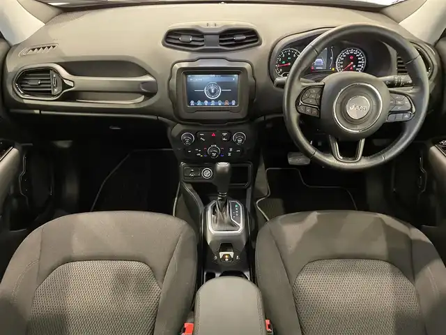 クライスラー・ジープ ジープ レネゲード ナイトイーグル 熊本県 2020(令2)年 2.9万km 青 ・スマートキー/・プッシュスタート/・前面衝突警報ブレーキ/・レーンセンス/・パークセンス/・ブラインドスポットモニター/・アクティブヘッドライト/・クルーズコントロール/・純正ディスプレイオーディオ/　【Bluetooth・USB・AUX】/・バックカメラ/・ETC/・純正マット