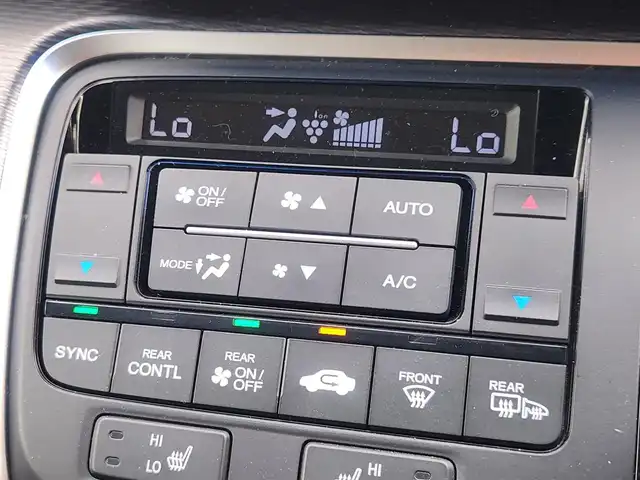 ホンダ ステップワゴン スパーダ ハイブリッド G EX ホンダセンシング 群馬県 2018(平30)年 7.6万km 黒 純正ナビ(Bluetooth/CD/DVD)/フルセグTV/両側パワースライドドア/リアワイドカメラ/ビルトインETC/渋滞追従機能付アダプティブクルコン/ホンダセンシング/・衝突軽減ブレーキ/・誤発進抑制機能/・車線維持支援システム/・標識認識機能/・先行車発進お知らせ機能/・歩行者事故低減ステアリング/LEDヘッドランプ/オートライト/本革巻きステアリング/ソフトウィーブ/合皮コンビシート/前席シートヒーター/シートバックテーブル/純正16インチアルミホイール/スマートキーシステム/禁煙車