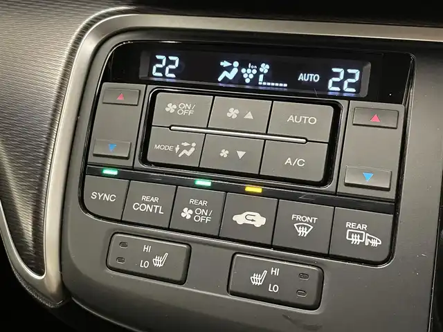 ホンダ ステップワゴン スパーダ ハイブリッド G EX ホンダセンシング 群馬県 2018(平30)年 7.6万km プレミアムスパークルブラックパール ホンダセンシング/純正メーカーナビ/　　CD/DVD/BT/フルセグ/USB/iPod/HDMI/バックカメラ/両側パワースライドドア/レーダークルーズコントロール/LEDオートライト/ハーフレザーシート/前席シートヒーター/純正16インチAW/レーンアシスト/オートブレーキホールド/ステアリングスイッチ/横滑り防止装置/サイド・カーテンエアバッグ/スマートキー/ビルトインETC