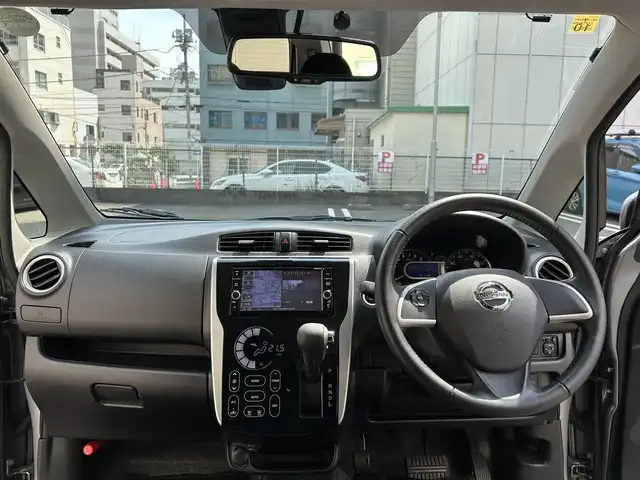 日産 デイズ ハイウェイスターX 神奈川県 2018(平30)年 1.9万km チタニウムグレーメタリック 純正ナビ＆フルセグTV/CD／DVD／SD／USB／BT／AUX/インテリジェントエマージェンシーブレーキ/踏み間違い衝突防止アシスト/LDW（車線逸脱警報）/アラウンドビューモニター/ステアリングスイッチ/ETC/電動格納ミラー/ドライブレコーダー/フォグランプ/オートライト/スマートキー/プッシュスタート/Wエアバック/ABS/純正フロアマット/保証書/取扱説明書/スペアキー有