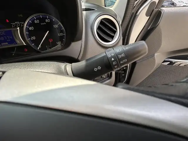 日産 デイズ ハイウェイスターX 神奈川県 2018(平30)年 1.9万km チタニウムグレーメタリック 純正ナビ＆フルセグTV/CD／DVD／SD／USB／BT／AUX/インテリジェントエマージェンシーブレーキ/踏み間違い衝突防止アシスト/LDW（車線逸脱警報）/アラウンドビューモニター/ステアリングスイッチ/ETC/電動格納ミラー/ドライブレコーダー/フォグランプ/オートライト/スマートキー/プッシュスタート/Wエアバック/ABS/純正フロアマット/保証書/取扱説明書/スペアキー有
