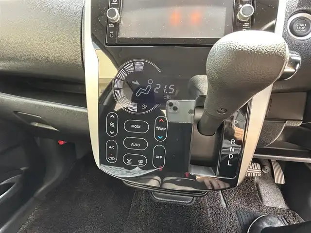 日産 デイズ ハイウェイスターX 神奈川県 2018(平30)年 1.9万km チタニウムグレーメタリック 純正ナビ＆フルセグTV/CD／DVD／SD／USB／BT／AUX/インテリジェントエマージェンシーブレーキ/踏み間違い衝突防止アシスト/LDW（車線逸脱警報）/アラウンドビューモニター/ステアリングスイッチ/ETC/電動格納ミラー/ドライブレコーダー/フォグランプ/オートライト/スマートキー/プッシュスタート/Wエアバック/ABS/純正フロアマット/保証書/取扱説明書/スペアキー有
