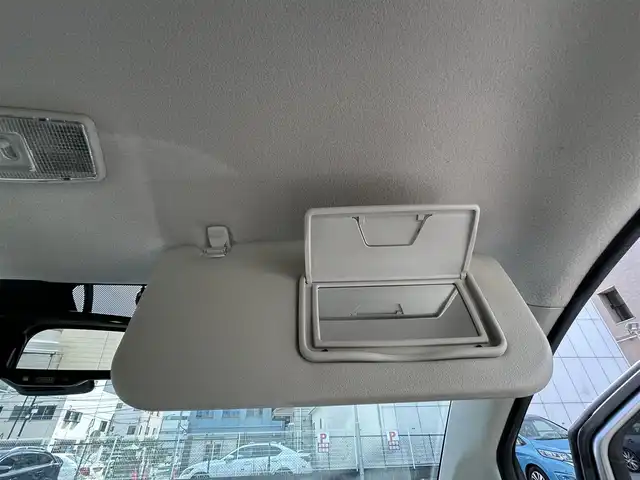 日産 デイズ ハイウェイスターX 神奈川県 2018(平30)年 1.9万km チタニウムグレーメタリック 純正ナビ＆フルセグTV/CD／DVD／SD／USB／BT／AUX/インテリジェントエマージェンシーブレーキ/踏み間違い衝突防止アシスト/LDW（車線逸脱警報）/アラウンドビューモニター/ステアリングスイッチ/ETC/電動格納ミラー/ドライブレコーダー/フォグランプ/オートライト/スマートキー/プッシュスタート/Wエアバック/ABS/純正フロアマット/保証書/取扱説明書/スペアキー有
