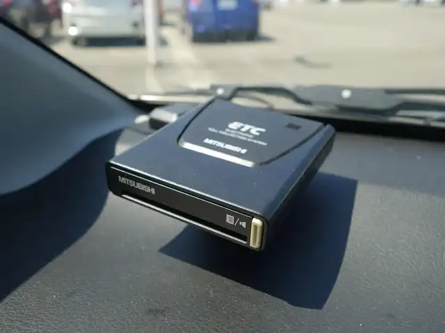 スズキ アルト ワークス 山形県 2019(平31)年 6.2万km スチールシルバーM 5MT/純正SDナビ　/　　【CD　DVD　BT　フルセグ　USB　AUX MSV】/HIDオートライト/15インチアルミホイール/ドライブレコーダー/ステアリングスイッチ/電動格納ウィンカーミラー/純正フロアマット/ドアバイザー/スマートキー×2/ETC