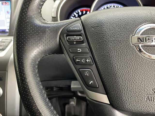 日産 ムラーノ 250XL 宮崎県 2013(平25)年 10万km スーパーブラック 純正ナビ(AM/FM/CD/Bluetooth)/BOSEプレミアムサウンド/クルーズコントロール/電動格納ミラー/横滑り防止装置/ステアリングスイッチ/バックカメラ/オートライト/フロアマット/ドアバイザー/ETC