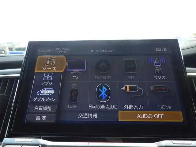 三菱 デリカＤ：５ シャモニー 千葉県 2025(令7)年 0.1千km グラファイトグレーメタリック/ブラックマイカ CHAMONIX (7人)　4WD　e-Assist/オリジナルナビ取付パッケージ＋リアモニター取付パッケージ(25/300)　ステップレス　（7人）D:5専用11型ナビゲーション(322/300)　12.8型後席用モニター(143550円)/e-Assist/・衝突被害軽減ブレーキシステム（FCM）/・車線逸脱警報システム（LDW）/・レーダークルーズコントロールシステム（ACC）/・誤発進抑制機能（前進＆後退時）（UMS）/・オートマチックハイビーム[AHB]/エレクトリックテールゲート/両側パワースライドドア/純正メモリーナビ/地デジTV/【DVD/CD再生機能　Bluetooth接続】/【Apple CarPlay　Android Auto対応】/マルチアラウンドモニター/フリップダウンモニター/革巻きステアリング/ステアリングヒーター/ステアリングスイッチ/LEDヘッドライト/フォグライト/ウインカーミラー/純正18インチアルミホイル/サイド/カーテンエアバッグ/キーレスオペレーションシステム