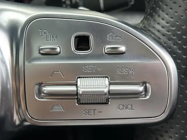 メルセデス・ベンツ ＣＬＳ２２０ｄ スポーツ エクスクルーシブPKG 茨城県 2018(平30)年 2.8万km ヒヤシンスレッド 純正ナビ/サンルーフ/ブルメスターサラウンドシステム/クルーズコントロール/ＥＴＣ/パドルシフト/純正前方ドライブレコーダー/レザーシート/Ｄ＋Ｎ席シートヒーター／エアシート/Ｄ＋Ｎ席パワーシート/パワーバックドア/純正アルミホイール(19インチ)/エアバッグ(W＋サイド)/スペアキー