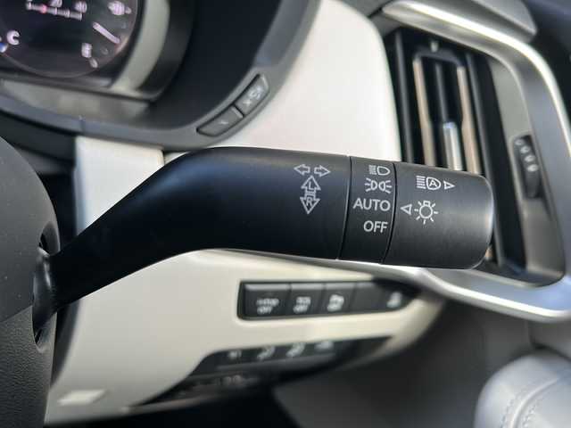 マツダ ＣＸ－６０ 25S エクスクルーシブモード 静岡県 2023(令5)年 2.6万km マシーングレープレミアムM プリクラッシュ/・バックカメラ/・全方位カメラ/・レーンキープアシスト/・ロードキープアシスト/・ブラインドスポットモニタリング/・スマートブレーキサポート/・コーナーセンサー/・クリアランスソナー/・クルーズコントロール/・ディスタンス＆スピードアラート/・パーキングセンサー/・TCS(トラクションコントロールシステム)/純正ナビ/・FM/・AM/・Bluetooth/・フルセグTV/・HDMI/・スマホ連携/主要装備/・パドルシフト/・アイドリングストップ/・プッシュスタート/・パワーバックドア/・ETC/・電動格納ミラー/・ヒートステアリング/・ステアリングリモコン/・BOSEサウンド