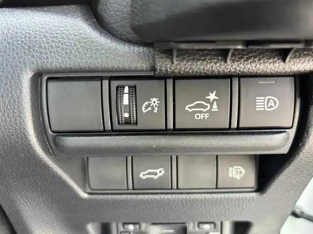 トヨタ ランドクルーザー ２５０ VX 福岡県 2024(令6)年 1万km プラチナホワイトパールマイカ 〇ワンオーナー/〇サンルーフ/〇純正12.3インチナビ/〇フルセグTV/〇パワーバックドア/〇バックカメラ/〇ビルトインETC2.0/〇レーダークルーズコントロール/〇コーナーセンサー/〇セーフティセンス/〇BSM/〇パノラミックビューモニター/〇LEDヘッドランプ/〇LEDフロントフォグランプ/〇左右独立温度調整オートエアコン/〇ブラック革シート/〇デジタルインナーミラー/〇ルーフレール/〇純正18インチアルミホイール/〇スマートエントリー/スタートシステム/〇禁煙車