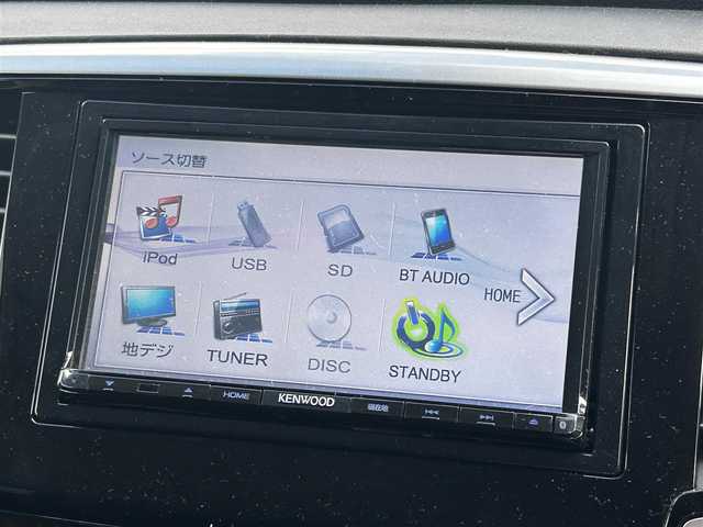 ホンダ オデッセイ ハイブリッド EX　パッケージ 滋賀県 2016(平28)年 7.1万km ホワイトオーキッドパール 社外7インチナビ/【Bluetooth/DVD/CD/フルセグTV】/両側パワースライドドア/ホンダセンシング/・衝突軽減ブレーキ 〈CMBS〉/・歩行者事故低減ステアリング/・アダプティブクルーズコントロール/・LKAS 〈車線維持支援システム〉/・路外逸脱抑制機能/・誤発進抑制機能/・先行車発進お知らせ機能/・標識認識機能/バックカメラ/純正フリップダウンモニター/AC100V電源/ビルトイン純正ETC/LEDヘッドライト/エンジンスターター/純正フロアマット/D席パワーシート/コンフォートビューパッケージ/二列目オットマン/ステアリングリモコン/スマートキー/プッシュスタート