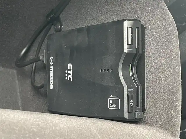 マツダ ＣＸ－８ XD スポーツアピアランス 滋賀県 2023(令5)年 2.2万km ジェットブラックマイカ BOSE/サンルーフ/純正ナビ/(Bluetooth/フルセグ/carplay)/i-ACTIVSENSE/・レーダークルーズコントロール/・レーンキープアシスト/・360°ビュー・モニター/・衝突軽減ブレーキ/・標識認識/レザーシート/シートヒーター/ベンチレーション/パワーシート/ステアリングヒーター/電動リアゲート/電動パーキング/ブレーキホールド/LEDオートライト/Autoハイビーム/前後ドライブレコーダー/電動格納ミラー/ETC/USB/スペアキー
