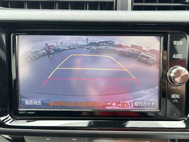 トヨタ アクア S スタイルブラック 岐阜県 2017(平29)年 5.6万km ブラックマイカ 登録時走行距離55604km/純正ナビ/バックモニター/フルセグテレビ/Blue tooth・CD・DVD・SDミュージックサーバー/トヨタセーフティー/レーンキープアシスト/LEDヘッドライト/オートマチックハイビーム/オートライト/社外15アルミ/プッシュスタート/スマートキー/オートエアコン/禁煙車