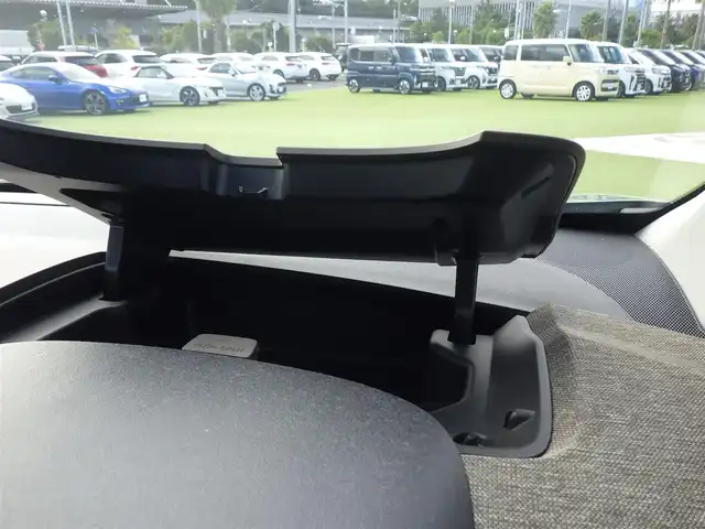 トヨタ シエンタ ハイブリッド Z 千葉県 2023(令5)年 2.2万km アーバンカーキ 185/65R15/Toyota Safety Sense/・プリクラッシュセーフティ/・レーンディパーチャーアラート/・オートハイビーム/・レーダークルーズコントロール/・ブラインドスポットモニター/・RCTA（リヤクロストラフィックアラート）/両側パワースライドドア/純正コネクティッドナビ/地デジTV/【Bluetooth接続】/パノラミックビューモニター/前席シートヒーター/革巻きステアリング/ステアリングヒーター/ステアリングスイッチ/ETC/LEDヘッドライト/ウインカーミラー/クリアランスソナー/純正15インチアルミホイル/サイド/カーテンエアバッグ/スマートキー