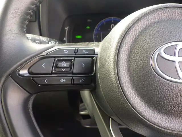 トヨタ シエンタ ハイブリッド Z 千葉県 2023(令5)年 2.2万km アーバンカーキ 185/65R15/Toyota Safety Sense/・プリクラッシュセーフティ/・レーンディパーチャーアラート/・オートハイビーム/・レーダークルーズコントロール/・ブラインドスポットモニター/・RCTA（リヤクロストラフィックアラート）/両側パワースライドドア/純正コネクティッドナビ/地デジTV/【Bluetooth接続】/パノラミックビューモニター/前席シートヒーター/革巻きステアリング/ステアリングヒーター/ステアリングスイッチ/ETC/LEDヘッドライト/ウインカーミラー/クリアランスソナー/純正15インチアルミホイル/サイド/カーテンエアバッグ/スマートキー