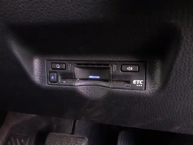 トヨタ シエンタ ハイブリッド Z 千葉県 2023(令5)年 2.2万km アーバンカーキ 185/65R15/Toyota Safety Sense/・プリクラッシュセーフティ/・レーンディパーチャーアラート/・オートハイビーム/・レーダークルーズコントロール/・ブラインドスポットモニター/・RCTA（リヤクロストラフィックアラート）/両側パワースライドドア/純正コネクティッドナビ/地デジTV/【Bluetooth接続】/パノラミックビューモニター/前席シートヒーター/革巻きステアリング/ステアリングヒーター/ステアリングスイッチ/ETC/LEDヘッドライト/ウインカーミラー/クリアランスソナー/純正15インチアルミホイル/サイド/カーテンエアバッグ/スマートキー