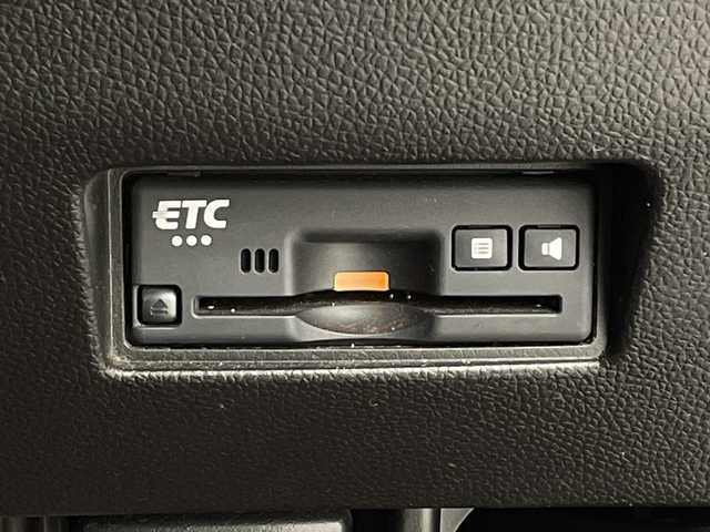 スズキ スイフト スポーツ 茨城県 2020(令2)年 6.7万km プレミアムシルバーメタリック 社外ナビ　フルセグTV　Bluetooth　CD/DVD　パノラミックビューモニター　シートヒーター　純正17インチアルミホイール　純正フロアマット　LEDヘッドライト