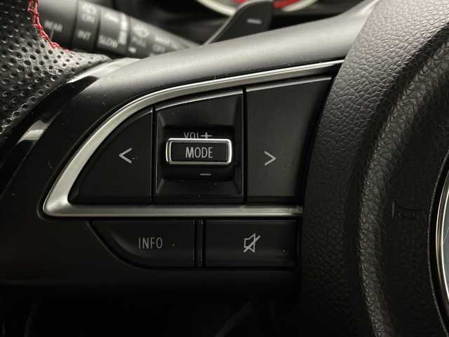 スズキ スイフト スポーツ 茨城県 2020(令2)年 6.7万km プレミアムシルバーメタリック 社外ナビ　フルセグTV　Bluetooth　CD/DVD　パノラミックビューモニター　シートヒーター　純正17インチアルミホイール　純正フロアマット　LEDヘッドライト