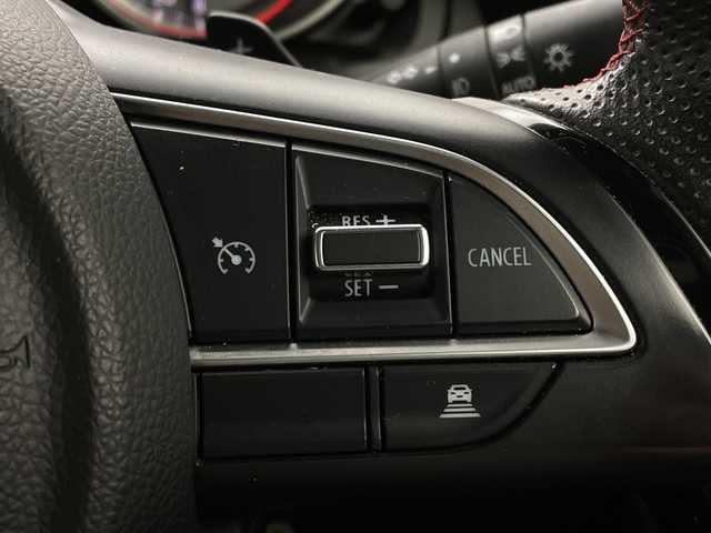 スズキ スイフト スポーツ 茨城県 2020(令2)年 6.7万km プレミアムシルバーメタリック 社外ナビ　フルセグTV　Bluetooth　CD/DVD　パノラミックビューモニター　シートヒーター　純正17インチアルミホイール　純正フロアマット　LEDヘッドライト