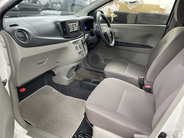 トヨタ ピクシスエポック X SA 道央・札幌 2014(平26)年 10.1万km パールホワイトⅢ ・スマートアシスト/・衝突被害軽減ブレーキ/・純正CDオーディオ/・アイドリングストップ/・電動格納ミラー/・キーレス/・スペアーキー