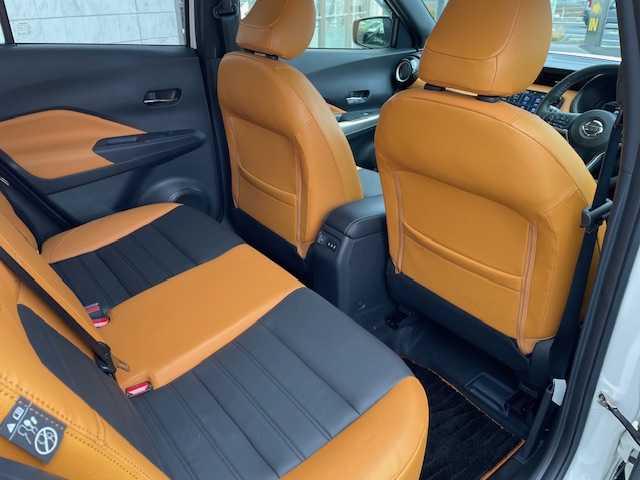 日産 キックス X ツートーンインテリアED 青森県 2020(令2)年 9.9万km ブリリアントホワイトパール e-POWER/日産オリジナルナビゲーション（フルセグ/RADIO/BT）/全方位カメラ/バックカメラ/フロントカメラ/プロパイロット/ドライブレコーダー/インテリジェントミラー/レーダークルーズコントロール/2トーンレザーシート/ブレーキホールド/ハンドルヒーター/社外スタッドレスタイヤ車載/スマートキー/ビルトインETC/LEDヘッドライト/取扱説明書/保証書/ナビ説明書