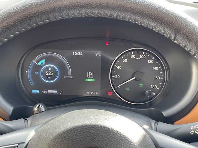 日産 キックス X ツートーンインテリアED 青森県 2020(令2)年 9.9万km ブリリアントホワイトパール e-POWER/日産オリジナルナビゲーション（フルセグ/RADIO/BT）/全方位カメラ/バックカメラ/フロントカメラ/プロパイロット/ドライブレコーダー/インテリジェントミラー/レーダークルーズコントロール/2トーンレザーシート/ブレーキホールド/ハンドルヒーター/社外スタッドレスタイヤ車載/スマートキー/ビルトインETC/LEDヘッドライト/取扱説明書/保証書/ナビ説明書