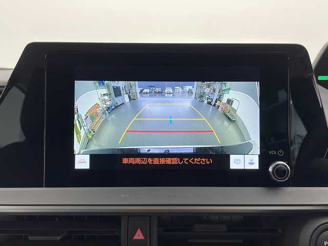 トヨタ プリウス X 長野県 2023(令5)年 3.4万km スーパーホワイトⅡ 4WD/純正ナビ/（フルセグ/Bluetooth/AppleCarPlay/AndroidAuto)/バックカメラ/トヨタセーフティーセンス/・プリクラッシュセーフティ/・レーンキープアシスト/・レーンディパーチャーアラート/・プロアクティブドライビングアシスト/・リヤクロストラフィックアラート/レーダークルーズコントロール/ETC2.0/LEDヘッドライト/LEDフォグ/スマートキー