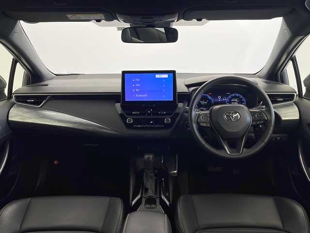 トヨタ カローラツーリング ハイブリッド ダブルバイビー 愛知県 2023(令5)年 3.4万km プラチナホワイトパールマイカ /禁煙車//モデリスタエアロ//純正10.25インチナビ//フルセグTV・AMFM・Bluetooth・USB//バックカメラ//ビルトインETC2.0//前後ドライブレコーダー(バックカメラ併用)//トヨタセーフティセンス//レーダークルーズコントロール//プロアクティブドライビングアシスト//前後クリアランスソナー//LEDヘッドライト//オートライト//フロントフォグランプ//合皮&レザテックシート//純正17インチアルミホイール//革巻きステアリング//ステアリングスイッチ//プッシュスタート//電動格納ミラー//イモビライザー