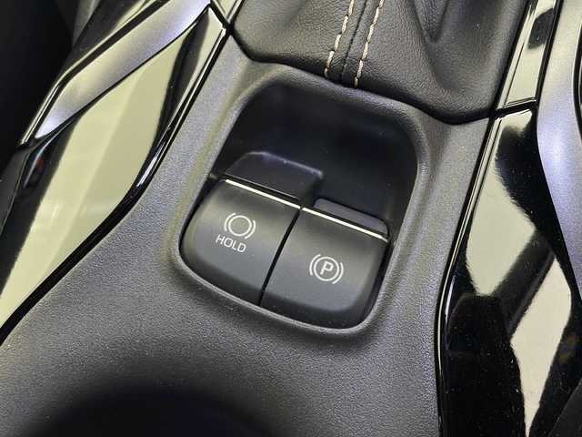 トヨタ カローラツーリング ハイブリッド ダブルバイビー 愛知県 2023(令5)年 3.4万km プラチナホワイトパールマイカ /禁煙車//モデリスタエアロ//純正10.25インチナビ//フルセグTV・AMFM・Bluetooth・USB//バックカメラ//ビルトインETC2.0//前後ドライブレコーダー(バックカメラ併用)//トヨタセーフティセンス//レーダークルーズコントロール//プロアクティブドライビングアシスト//前後クリアランスソナー//LEDヘッドライト//オートライト//フロントフォグランプ//合皮&レザテックシート//純正17インチアルミホイール//革巻きステアリング//ステアリングスイッチ//プッシュスタート//電動格納ミラー//イモビライザー