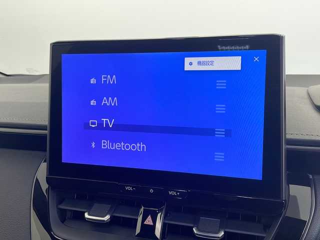 トヨタ カローラツーリング ハイブリッド ダブルバイビー 愛知県 2023(令5)年 3.4万km プラチナホワイトパールマイカ /禁煙車//モデリスタエアロ//純正10.25インチナビ//フルセグTV・AMFM・Bluetooth・USB//バックカメラ//ビルトインETC2.0//前後ドライブレコーダー(バックカメラ併用)//トヨタセーフティセンス//レーダークルーズコントロール//プロアクティブドライビングアシスト//前後クリアランスソナー//LEDヘッドライト//オートライト//フロントフォグランプ//合皮&レザテックシート//純正17インチアルミホイール//革巻きステアリング//ステアリングスイッチ//プッシュスタート//電動格納ミラー//イモビライザー