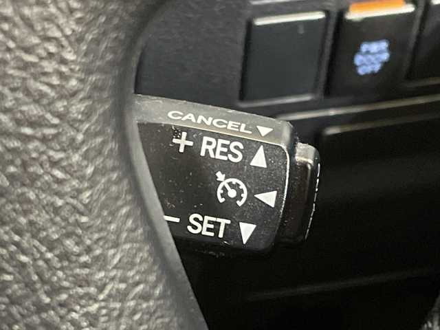 トヨタ ヴェルファイア Z Aエディション ゴールデンアイズ 愛媛県 2016(平28)年 8.2万km ホワイトパールクリスタルシャイン モデリスタエアロ/ツインムーンルーフ/ＡＬＰＩＮＥ10型ナビ/フルセグTV　Bluetooth DVD再生可/バックカメラ/ＡＬＰＩＮＥ12.8インチフリップダウンモニター/レザー調シートカバー/パワーバックドア/ＥＴＣ/ドライブレコーダー/両側電動スライドドア/電動リアゲート/衝突被害軽減ブレーキ/ＬＥＤライト