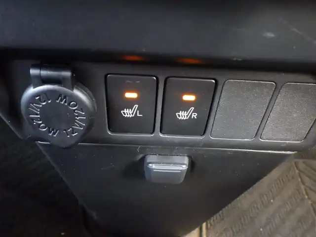 トヨタ ルーミー カスタムG 千葉県 2023(令5)年 3.7万km パールホワイトⅢ スマートアシストIII/レーダークルーズコントロール/エコアイドル/両側パワースライドドア/社外メモリーナビ/地デジTV/【Bluetooth接続】/パノラマモニター/ドライブレコーダー（前後撮影）/革巻きステアリング/LEDヘッドライト/フォグライト/ウインカーミラー/コーナーセンサー/キーフリーシステム