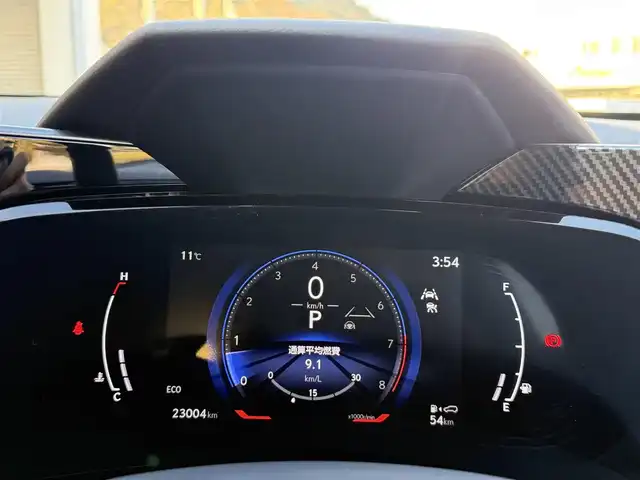 レクサス ＮＸ 250 バージョンL 香川県 2023(令5)年 2.3万km ソニッククォーツ ワンオーナー/パノラマルーフ/純正14インチナビ/フルセグテレビ/Bluetooth/USB端子/パノラミックビューモニター/ヘッドアップディスプレイ/ETC2.0/ドライブレコーダー/デジタルインナーミラー/ルーフレール/タンレザーシート/純正20インチアルミ/スマートキー/電動パーキングブレーキ/オートブレーキホールド/全席シートヒーター/三眼フルLEDヘッドランプ/フォグランプ/オートライト/Lexus Safety System/・プリクラッシュセーフティ/・緊急時操舵支援/・アダプティブハイビームシステム/ブラインドスポットモニター