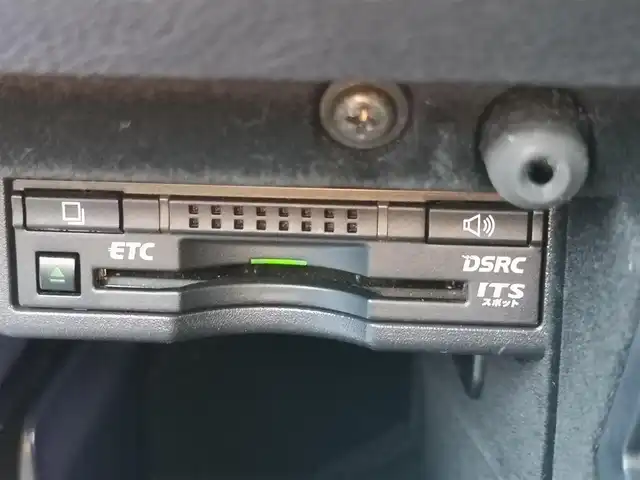 レクサス ＩＳ 200t 茨城県 2016(平28)年 4.2万km ソニッククォーツ 純正ナビ/【FM・AM・CD・BD・SD・TV・BT】/ETC/Bカメラ/パワーシートD＋N席/純正アルミホイール/純正フロアマット/純正LEDライト/オートライト