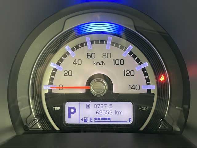 スズキ ハスラー Jスタイル Ⅲ ターボ 秋田県 2018(平30)年 6.3万km ブレイブカーキパール/スチールシルバー 4WD/社外ナビ　/フルセグTV/AM/FM/CD/DVD/Bluetooth/バックカメラ　/デュアルカメラブレーキサポート　/クルーズコントロール　/パドルシフト　/レーンキープアシスト　/横滑り防止装置/ダウンヒルアシストコントロール/アイドリングストップ/前席シートヒーター　/ビルトインETC/HIDヘッドライト/ハーフレザーシート/フォグランプ　/スマートキー/スペアキー/純正フロアマット/純正アルミホイール