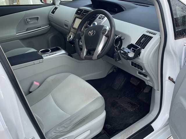 トヨタ プリウス α S 福島県 2013(平25)年 8.3万km ホワイトパールクリスタルシャイン 7人乗り 純正ナビ　フルセグTV Bluetooth バックカメラ ETC 純正16インチアルミホイール フォグランプ バックフォグ ワイパーデアイサー ドアバイザー フロアマット スマートキー