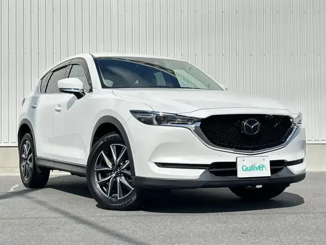 マツダ ＣＸ－５ XD Lパッケージ 群馬県 2017(平29)年 4.5万km スノーフレイクホワイトパールマイカ 純正SDナビ/（Bluetooth/フルセグTV/CD/DVD/AM/FM/AUX/USB)/BOSEサウンドシステム/バックカメラ/ディーゼルターボ/ブラインドスポットモニター/レーンキープアシスト/横滑り防止機能/プッシュスタート/パワーバックドア/パワーシート（D/N席）/メモリーシート/全席シートヒーター/ステアリングヒーター/リアヒーターダクト（寒冷地仕様）/本革ピュアホワイトシート/純正19インチアルミホイール/純正ドラレコ（前方のみ）/LEDヘッドライト/フロントフォグランプ/オートマチックハイビーム/純正ETC（サンバイザー裏）/後席USBポート/取扱説明書/保証書/スペアキー